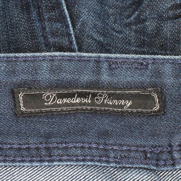 Guess Jeans Premium, Daredevil Skinny with Swarovski Crystal - Picture 3 of 6